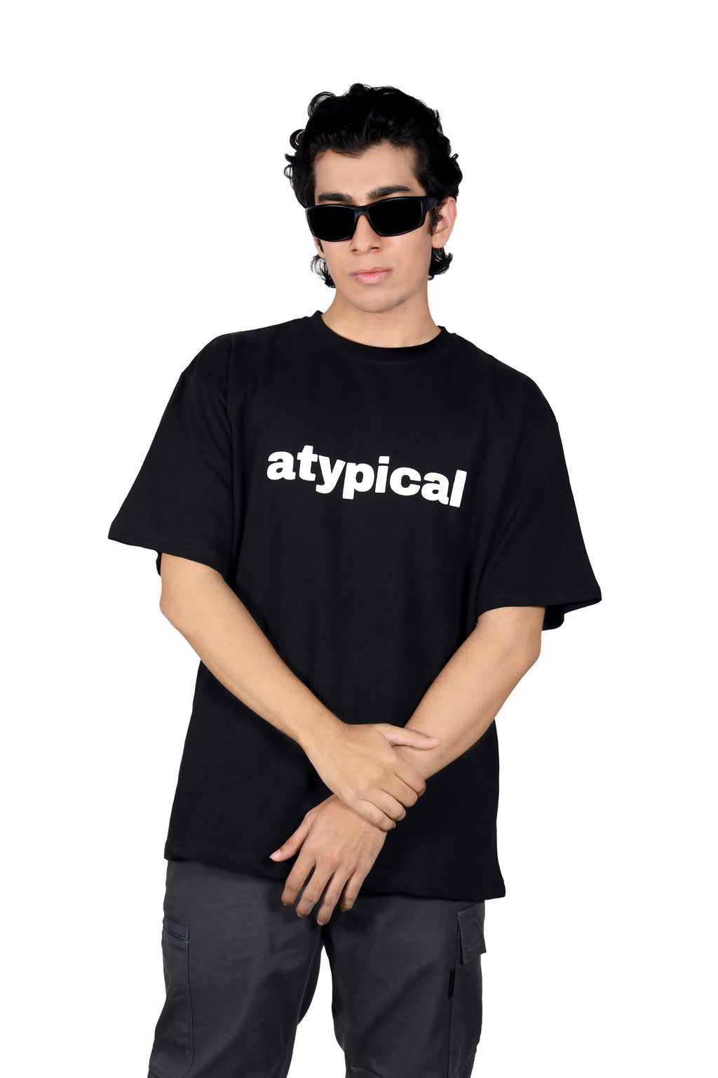 INTRODUCTORY TEE (BLACK)