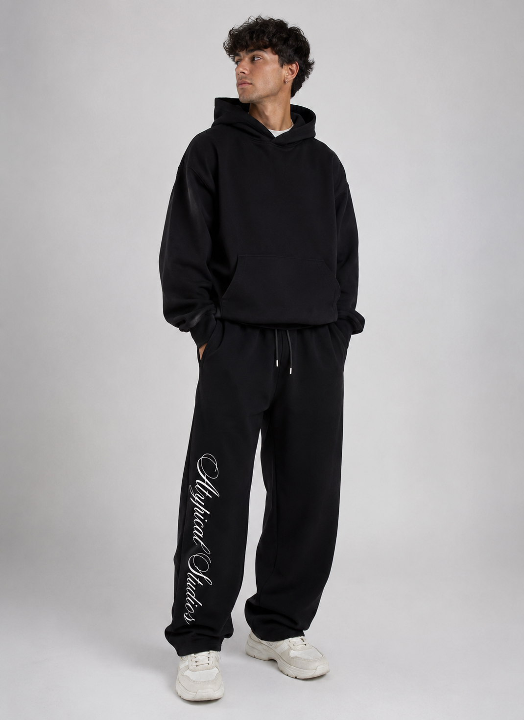 Signature Script Sweatpants Black